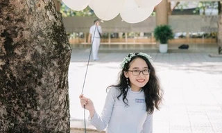 Cô bạn tóc xù Thanh Trúc - Thủ khoa khối D1: “Làm bài hết mình, biết điểm hết hồn”
