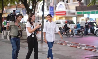 Hoa hậu H’Hen Niê tiết lộ dự án dành cho nữ sinh đồng hành cùng Room To Read 