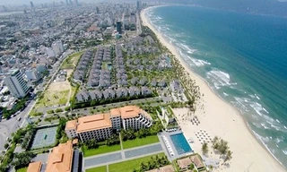 Ngân hàng đua siết nợ, bất động sản nghỉ dưỡng bán đi bán lại vẫn ế 