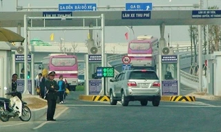 Thí điểm thu phí không dừng xe vào sân bay Nội Bài, Tân Sơn Nhất