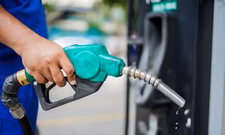 Thống đốc NHNN: Doanh nghiệp xăng dầu gặp khó không phải do ngân hàng