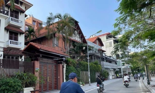 Ồ ạt rao bán nhà đất hàng trăm tỷ giữa lúc thị trường 'đóng băng'