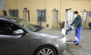 Cục Đăng kiểm huy động cả cán bộ nghỉ hưu đi làm