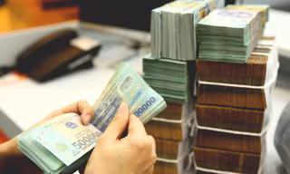 Người dân gửi hơn 120.000 tỷ đồng vào ngân hàng trong 1 tháng