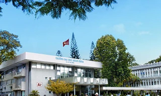 ĐH Bách khoa TPHCM dự kiến tuyển 3.950 chỉ tiêu