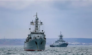 Tàu chiến hải quân Nga