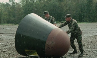 Bang Arkansas của Mỹ suýt bị thổi bay bởi một vụ nổ tên lửa