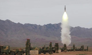  Hệ thống tên lửa đất đối không HQ-9B của Trung Quốc