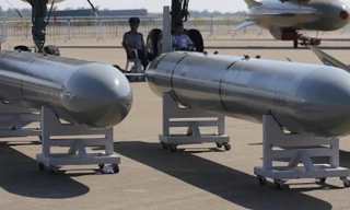 Tên lửa CJ-20 của Trung Quốc