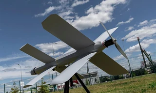 Drone Lancet-3 với đôi cánh hình chữ thập khác thường