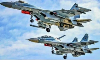 Su 35 và Su-30