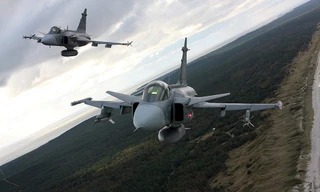 [ẢNH] Vén màn bí mật siêu tiêm kích JAS-39 Gripen