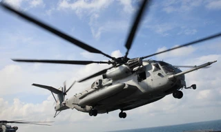 Rơi trực thăng quân sự Mỹ trên Vịnh Aden