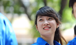 Dàn nữ sinh tình nguyện xinh đẹp của HV Hành chính
