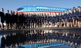 Nhìn gần máy bay Sukhoi SuperJet-100