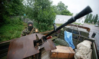 Xung đột gia tăng, không quân Lugansk lần đầu xuất kích?