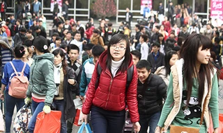 Sinh viên có nên về quê ăn Tết?