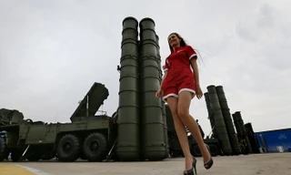 Nga khoe vũ khí khủng trong bối cảnh căng thẳng với phương Tây