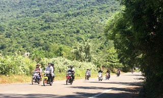 Liên tiếp tai nạn, Đà Nẵng lắp biển cảnh báo trên bán đảo Sơn Trà