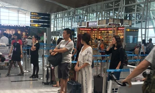 Lo viêm phổi cấp tính xâm nhập, yêu cầu giám sát khách về từ Trung Quốc