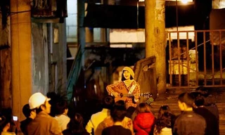 Lê Cát Trọng Lý đi hát rong