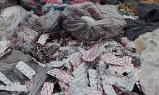 Thuốc còn nguyên vỉ và hạn sử dụng vứt bên đường, Sở Y tế Đà Nẵng nói gì?