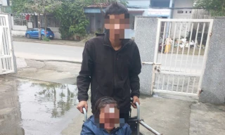 Đẩy xe lăn vài tiếng xin được tiền triệu, Đà Nẵng xử lý ra sao?