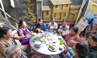 Xóm chạy thận ở Đà Nẵng: Bữa cơm tất niên chỉ mong 'còn đủ người'