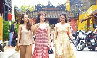 Trải nghiệm Hội An mùa nước lũ: Hôm qua đi ghe, nay dạo bước trong nắng ráo