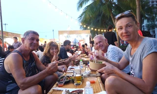 Đà Nẵng Food Tour: 'Tôi không biết nên ăn món nào, bỏ món nào'