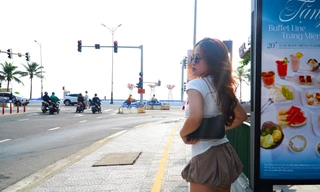 Con đường đâm thẳng ra biển Đà Nẵng bỗng dưng... nổi như cồn