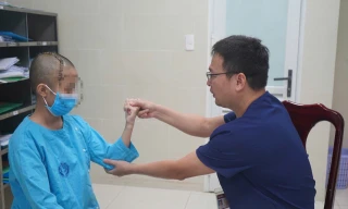 Đà Nẵng: Bé 13 tuổi đột quỵ khi đang tập văn nghệ