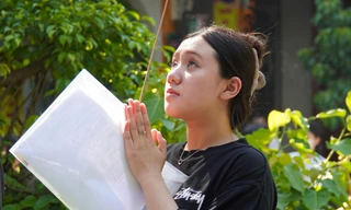 Sáng mai thi, chiều nay sĩ tử Đà Nẵng nườm nượp lên chùa 