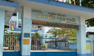 Đà Nẵng: Diễn biến bất ngờ vụ tố người lạ đến trường dùng chiêu lừa 'bố bị tai nạn'