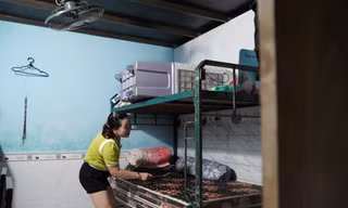 Dân vùng ngập nhất Đà Nẵng kê tài sản lên giường tầng cả tháng vì 'mưa lũ đỉnh điểm'