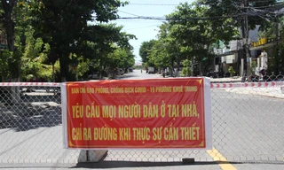 Đà Nẵng kéo dài thêm 3 ngày 'ai ở đâu thì ở đó', shipper được phép hoạt động