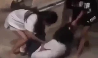 Đà Nẵng: Nữ sinh lớp 6 bị đánh hội đồng chấn động não