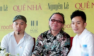 Tùng Dương hát cùng thần tượng Nguyên Lê