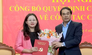 Công bố các quyết định của Ban Bí thư về công tác cán bộ
