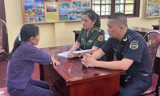 Vận chuyển trái phép 30 vạn Nhân dân tệ qua biên giới