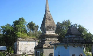 Bí ẩn khu lăng mộ của các gru giữa rừng già Yok Đôn