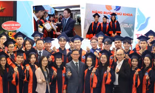 Nâng Bước Thủ Khoa 2023: Hành trình tỏa sáng của những "ngôi sao hy vọng" thế hệ Z