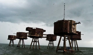 Choáng ngợp những địa điểm hoang phế đẹp siêu thực