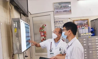 Hậu COVID-19, Bệnh viện Bạch Mai phát hiện 20 ca bị nấm đen 'ăn' mắt, phổi, não