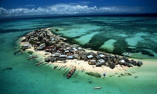 Nước Đông Nam Á nào được đặt tên theo vị vua Tây Ban Nha?