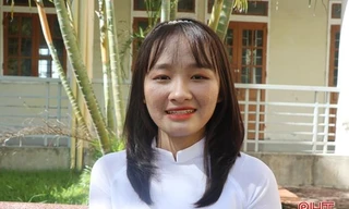 Em Võ Kim Anh- thủ khoa khối B 30 điểm tuyệt đối năm 2021 