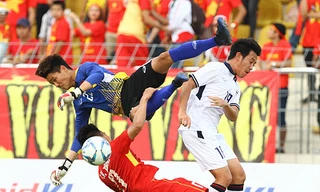 Hai sai lầm của thủ môn Phí Minh Long, góp phần khiến Việt Nam bị loại