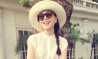 Hot girl xinh đẹp trở thành 'Cô gái thời tiết'