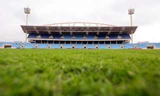 Khán giả sử dụng thẻ CCCD gắn chíp vào sân Mỹ Đình trận Việt Nam - Nhật Bản