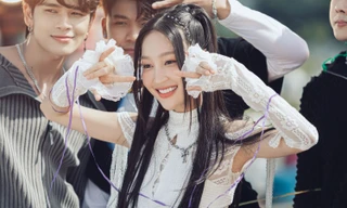 Juky San động viên “hội cô đơn" trong MV "Có Một Người Ở Đâu Đó Trong Thành Phố"